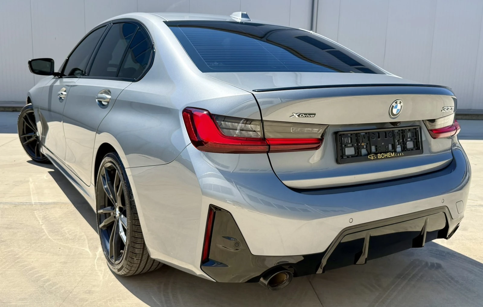 BMW 330 xDrive M Package, снимка 3 - Автомобили и джипове - 55529680