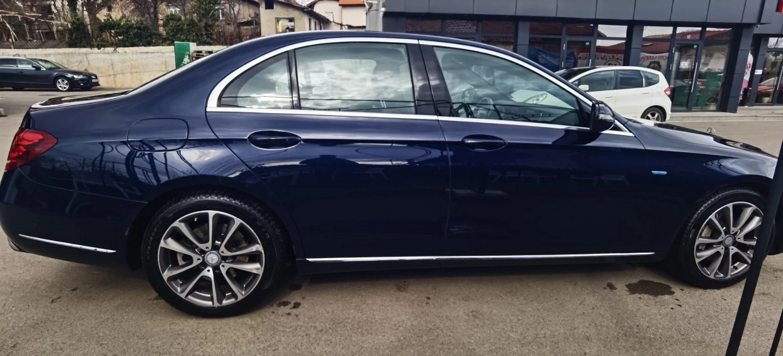Mercedes-Benz E 350, снимка 6 - Автомобили и джипове - 55589658