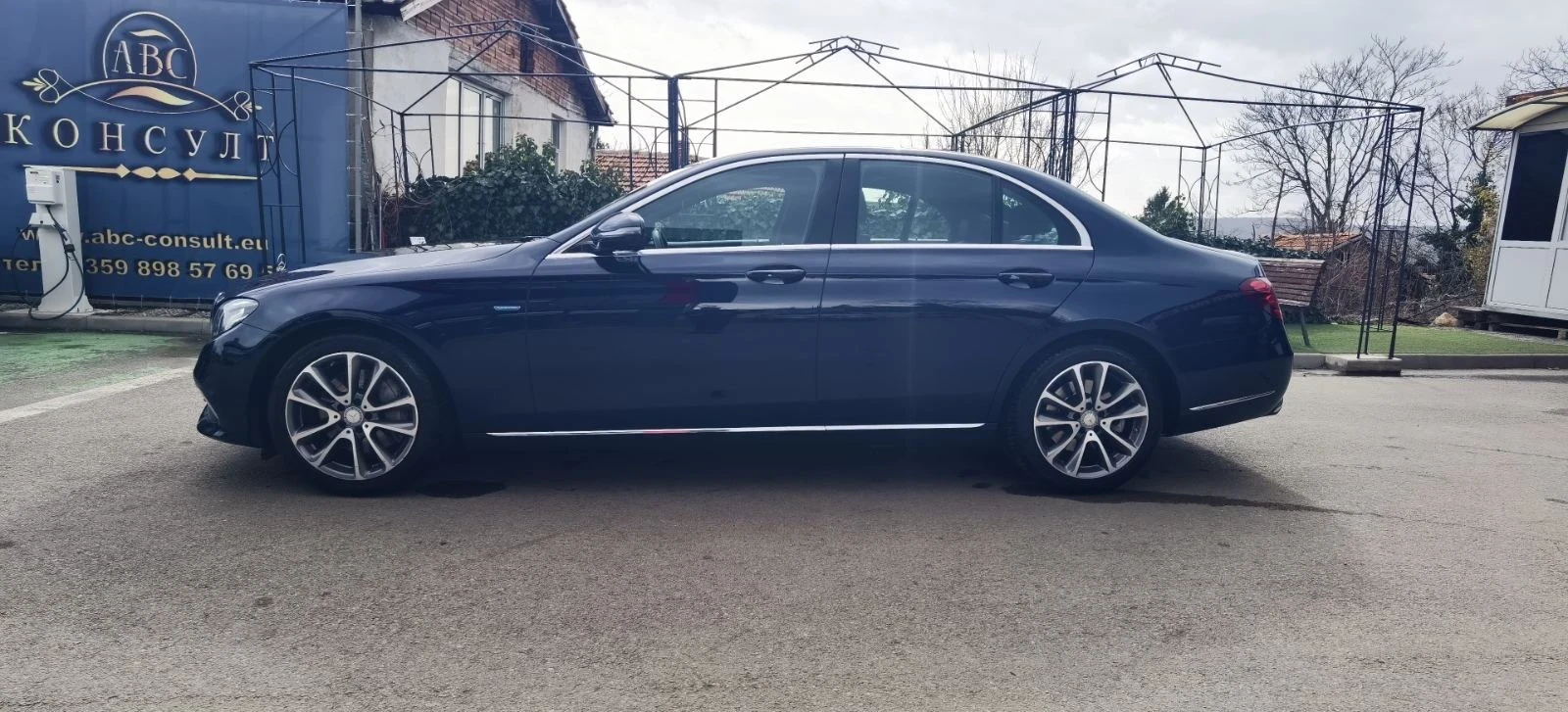 Mercedes-Benz E 350, снимка 5 - Автомобили и джипове - 55589658
