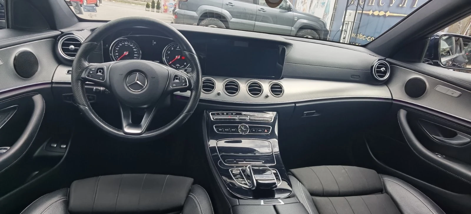 Mercedes-Benz E 350, снимка 9 - Автомобили и джипове - 55589658