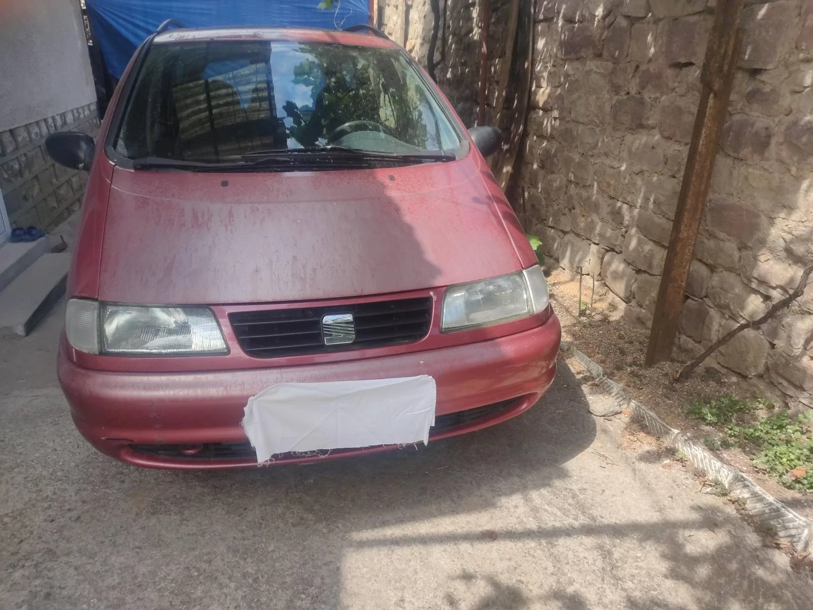 Seat Alhambra 2, 0 бензин 115кс