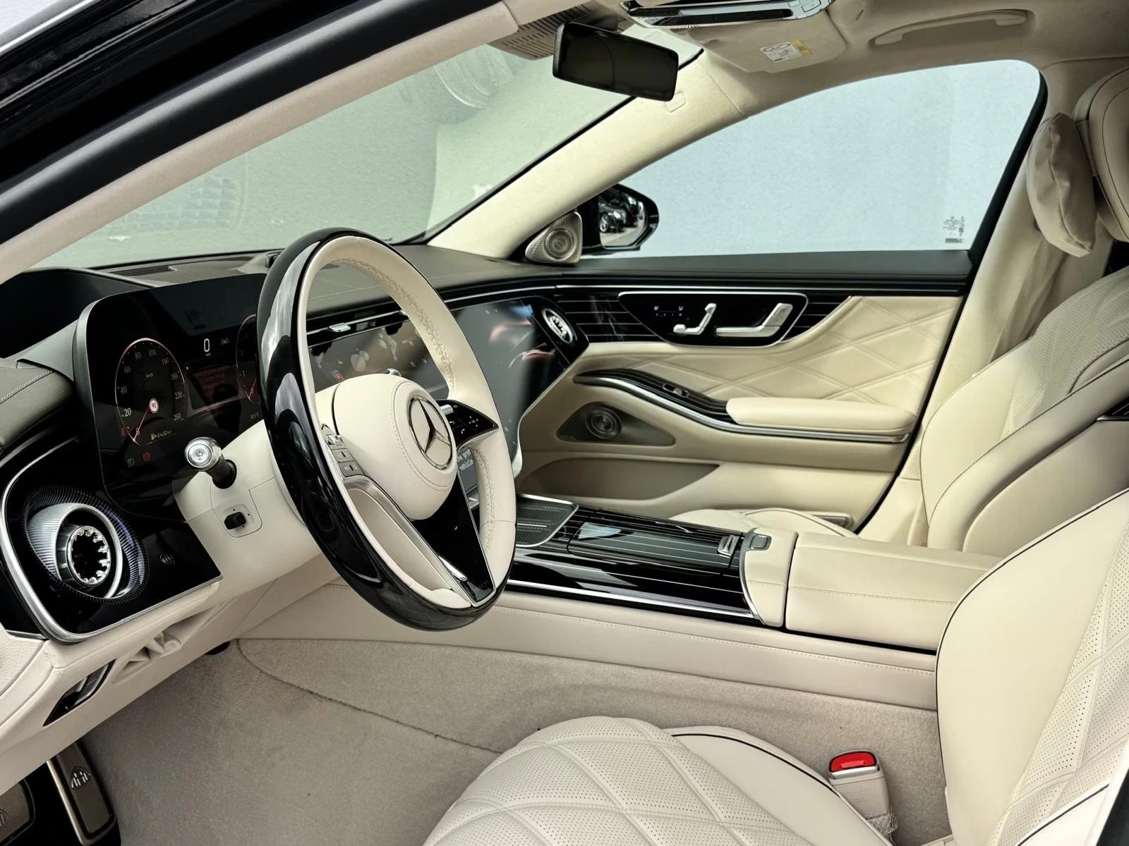 Mercedes-Benz S 580 MAYBACH * NEW 2026* FIRST-CLASS BURMESTER-4D , снимка 4 - Автомобили и джипове - 55825720
