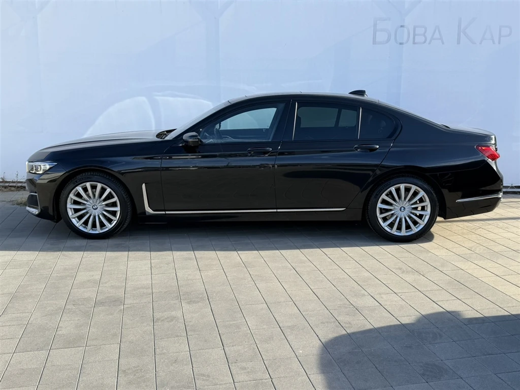 BMW 730 xDrive, снимка 3 - Автомобили и джипове - 56091586