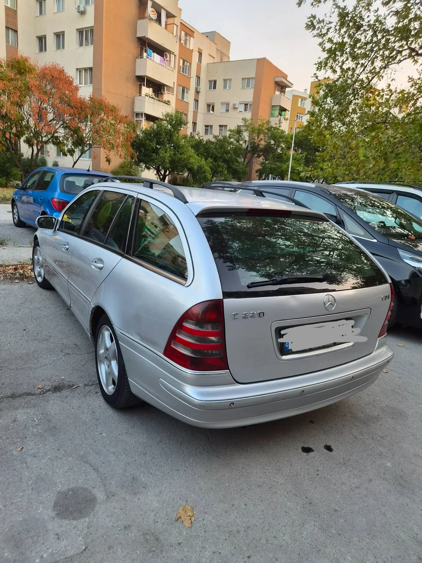 Mercedes-Benz C 220 CDI, снимка 4 - Автомобили и джипове - 56166300