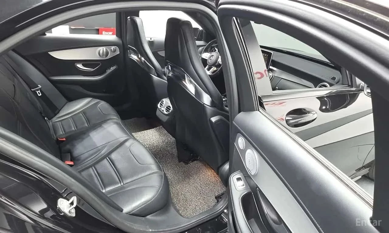 Mercedes-Benz C 63 AMG, снимка 11 - Автомобили и джипове - 56685577