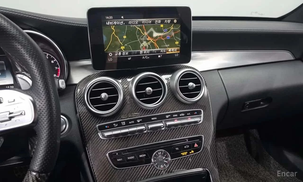 Mercedes-Benz C 63 AMG, снимка 13 - Автомобили и джипове - 56685577