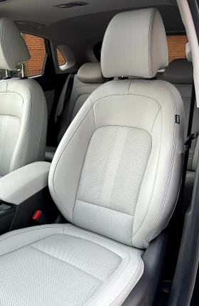 Hyundai Kona Гаранционна / Бяла кожа / FULL / Сервизна история , снимка 9