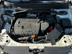 Mitsubishi Outlander 2.4i AUTOMATIC 193000KM - 12300 лв. - 54435086 15