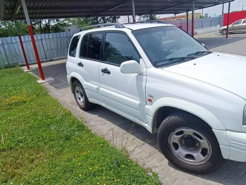 Suzuki Grand vitara, снимка 4 - Автомобили и джипове - 46473046