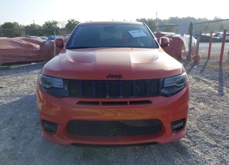 Jeep Grand cherokee SRT, снимка 1 - Автомобили и джипове - 48522426