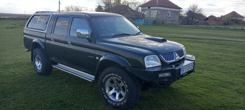Mitsubishi L200, снимка 7 - Автомобили и джипове - 52843788