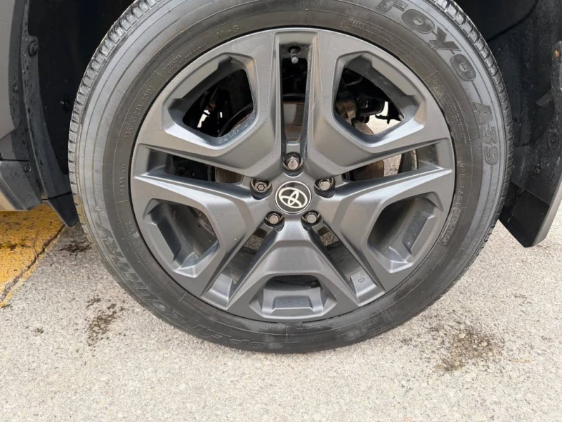 Toyota Rav4 * Trail * CARFAX * БЕЗ ПЪРВОНАЧАЛНА ВНОСКА, снимка 7 - Автомобили и джипове - 52912924