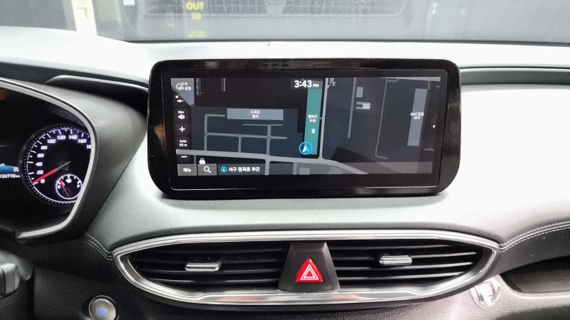 Hyundai Santa fe 2.2 CRDi/FACELIFT/PREMIMUM/4WD/8 СК/DISTRONIC/F1, снимка 14 - Автомобили и джипове - 52965069