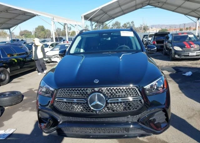 Mercedes-Benz GLE 350, снимка 8 - Автомобили и джипове - 48788448