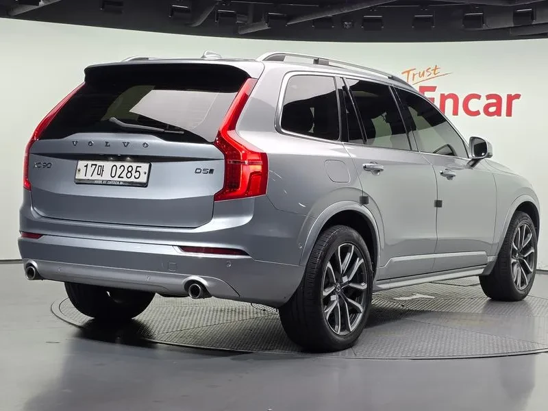 Volvo Xc90 D5 MOMENTUM, снимка 2 - Автомобили и джипове - 55294483