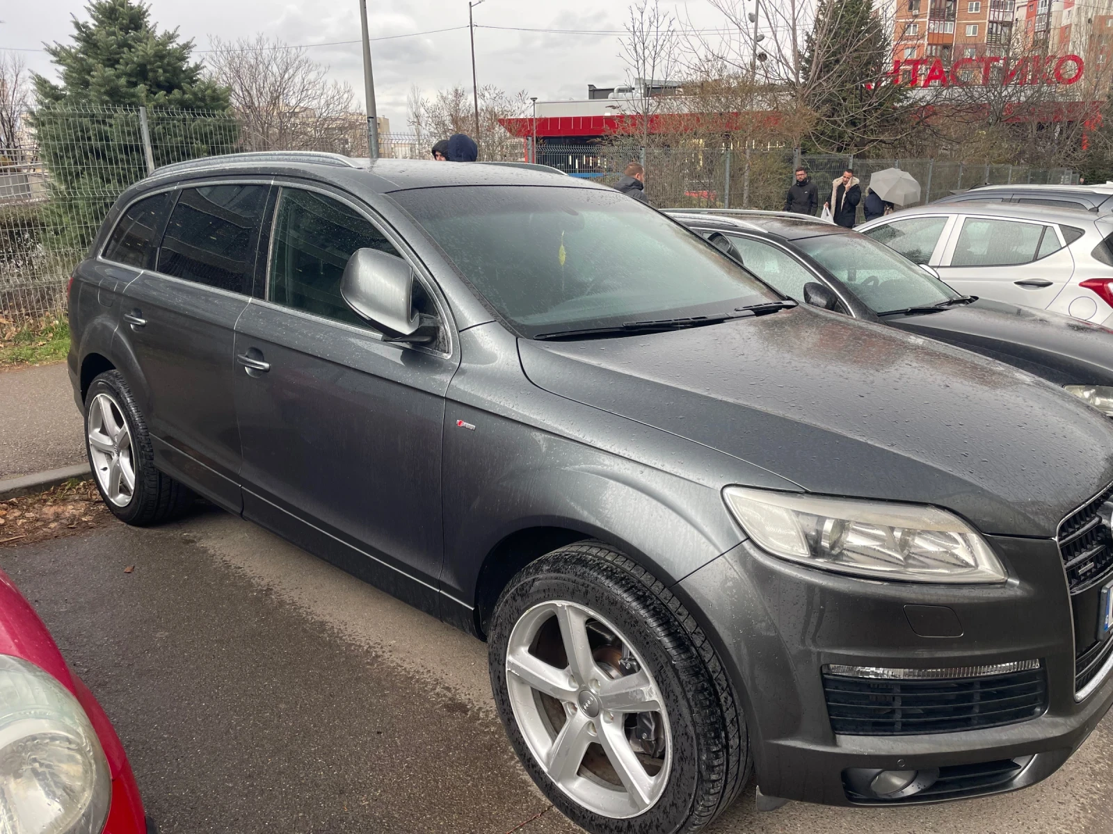 Audi Q7, снимка 9 - Автомобили и джипове - 53841070