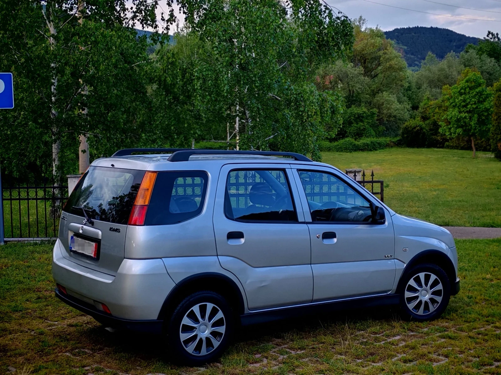 Suzuki Ignis 1.3VVTI(94)* FACELIFT* КЛИМАТИК* НОВ ВНОС* , снимка 7 - Автомобили и джипове - 54527104