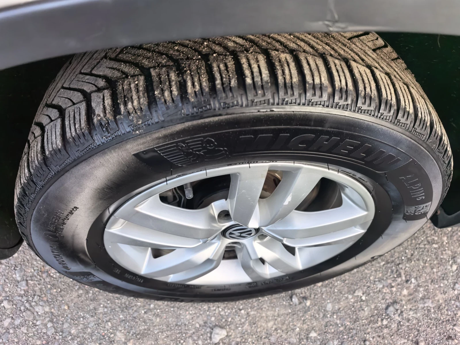 VW Tiguan 2, 0tdi , снимка 16 - Автомобили и джипове - 54655268