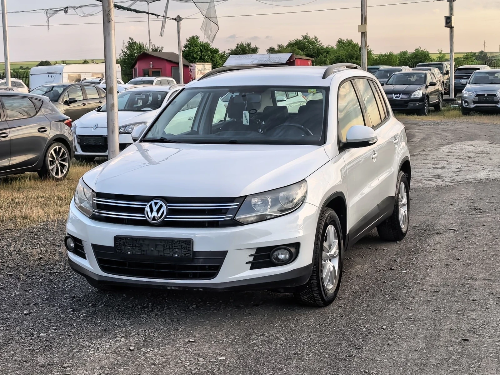 VW Tiguan 2, 0tdi , снимка 2 - Автомобили и джипове - 54655268