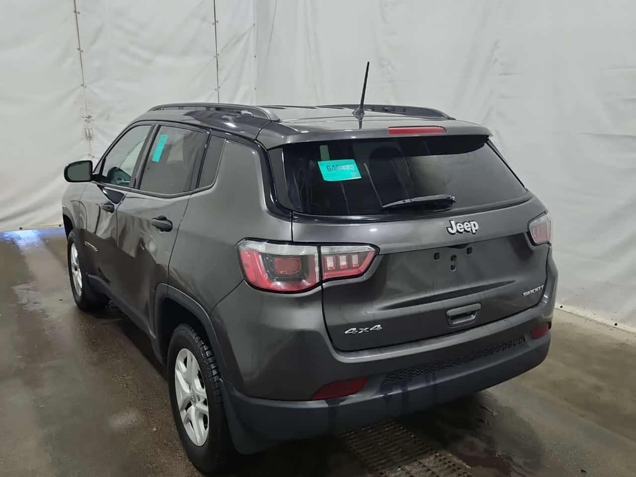 Jeep Compass * SPORT * CARFAX * 2 КЛЮЧА * ПОДГРЕВИ * ПАНО * , снимка 4 - Автомобили и джипове - 54820492