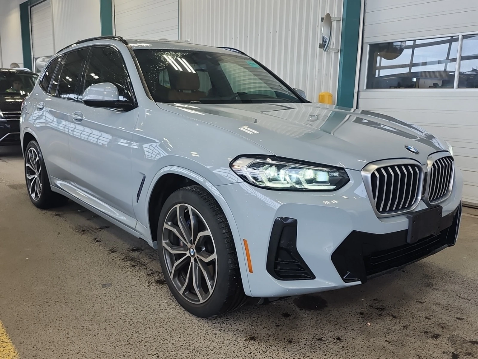 BMW X3, снимка 2 - Автомобили и джипове - 55119587