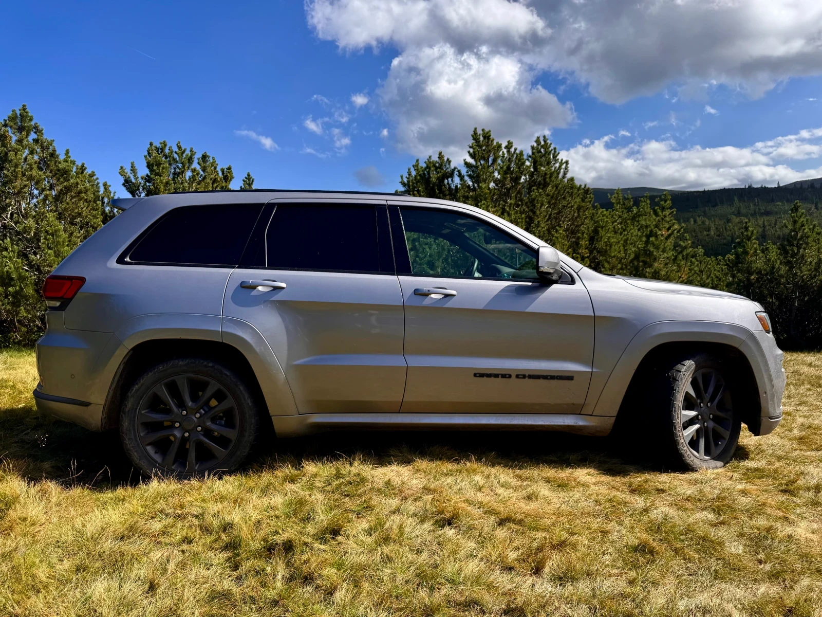 Jeep Grand cherokee High Altitude, снимка 4 - Автомобили и джипове - 55999659