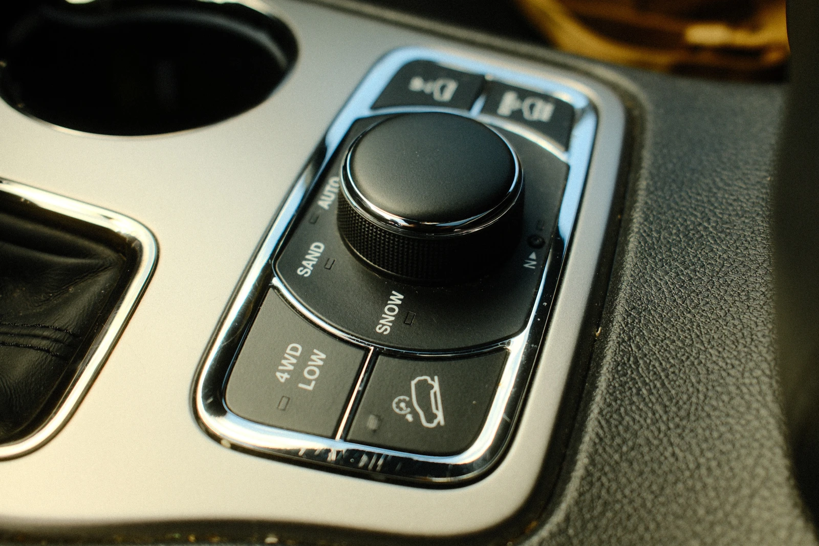 Jeep Grand cherokee High Altitude, снимка 15 - Автомобили и джипове - 55999659