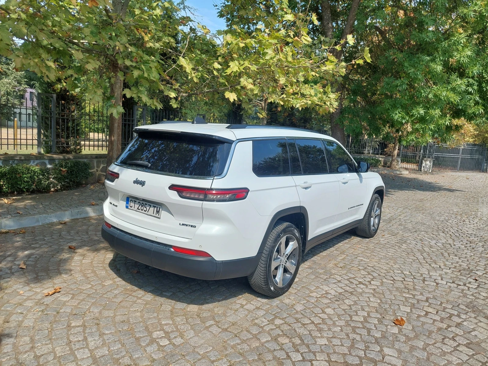 Jeep Grand cherokee Limited L , снимка 3 - Автомобили и джипове - 56047609