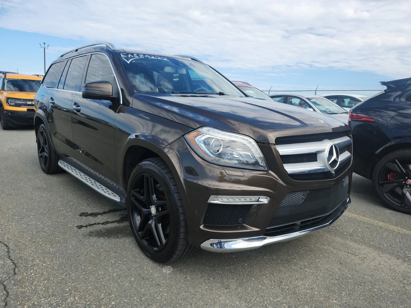 Mercedes-Benz GL 350 АМГ ПАКЕТ/4matic/Bluetec /CARFAX/ФИНАНСИРАНЕ, снимка 5 - Автомобили и джипове - 56076263