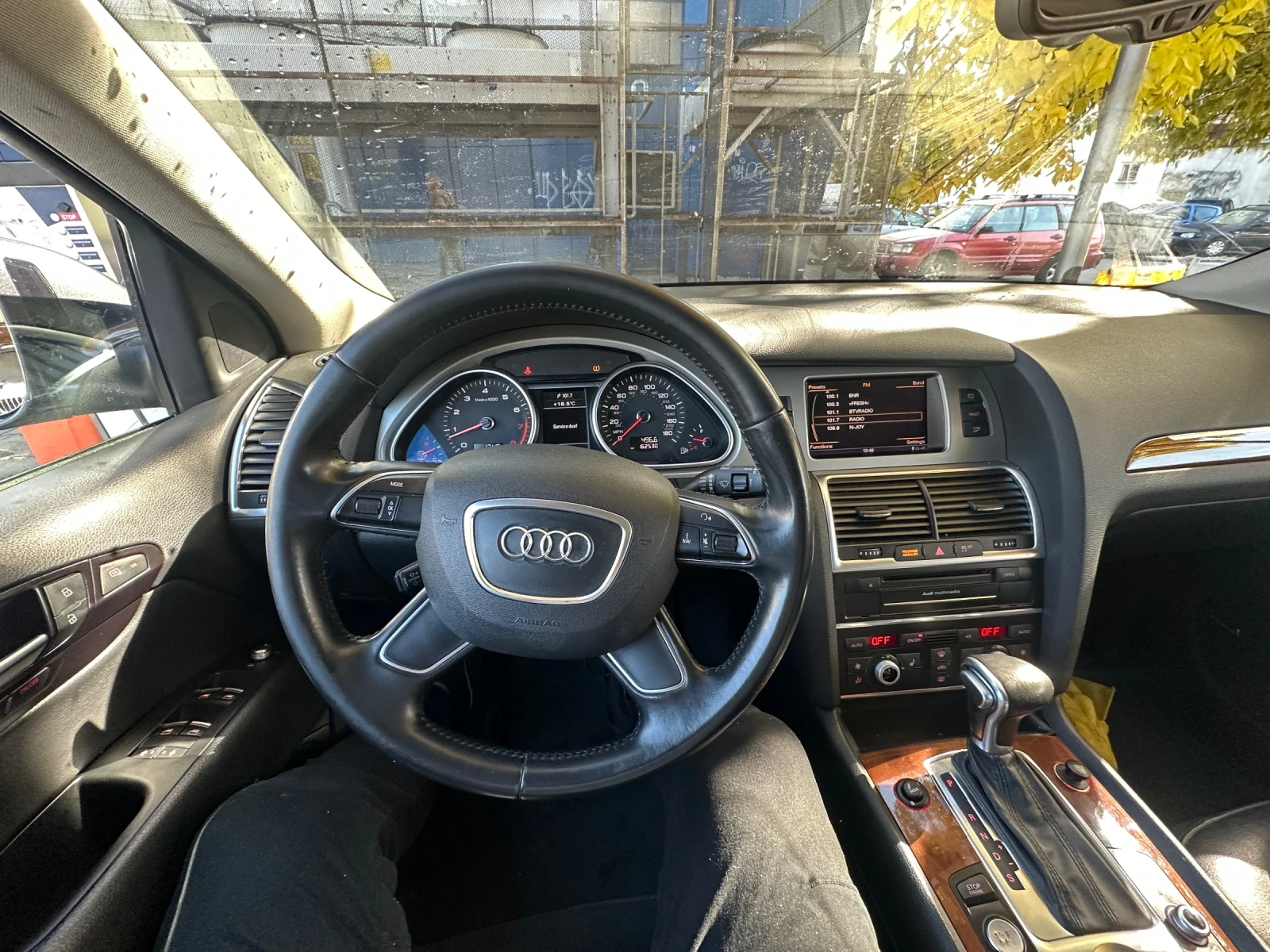 Audi Q7, снимка 13 - Автомобили и джипове - 56648104