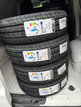 VW Transporter Обслужен/DSG 7 скорости/Чисто нови гуми!!!, снимка 13