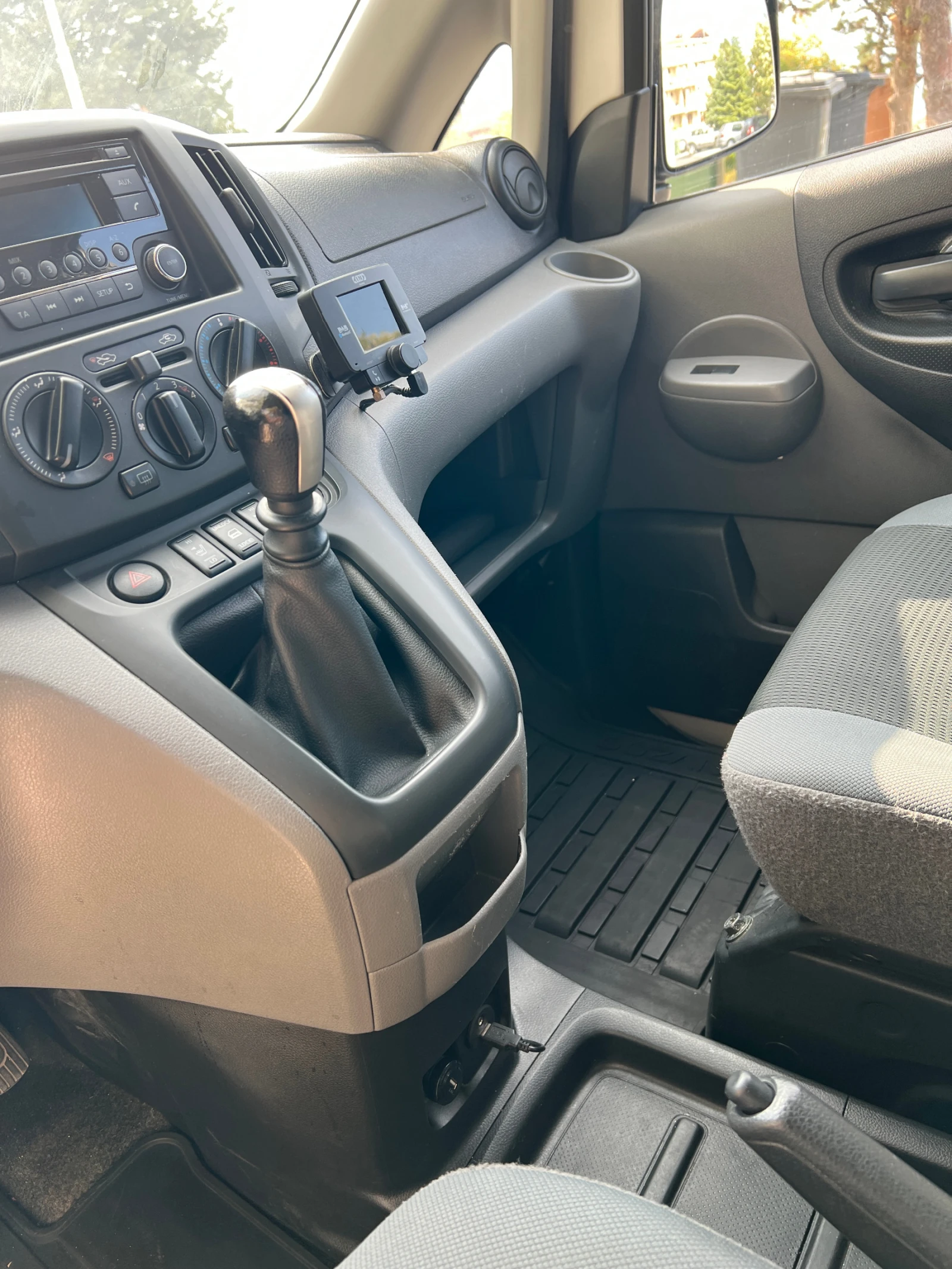 Nissan NV200  - изображение 6