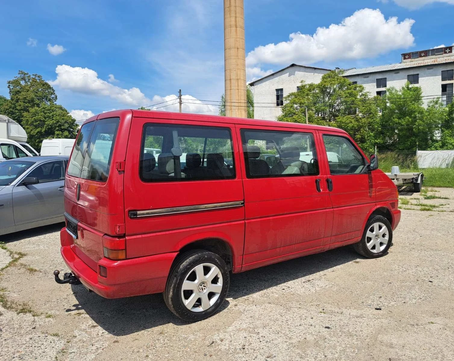 VW Transporter 2.5 TDI , снимка 4 - Бусове и автобуси - 54621092
