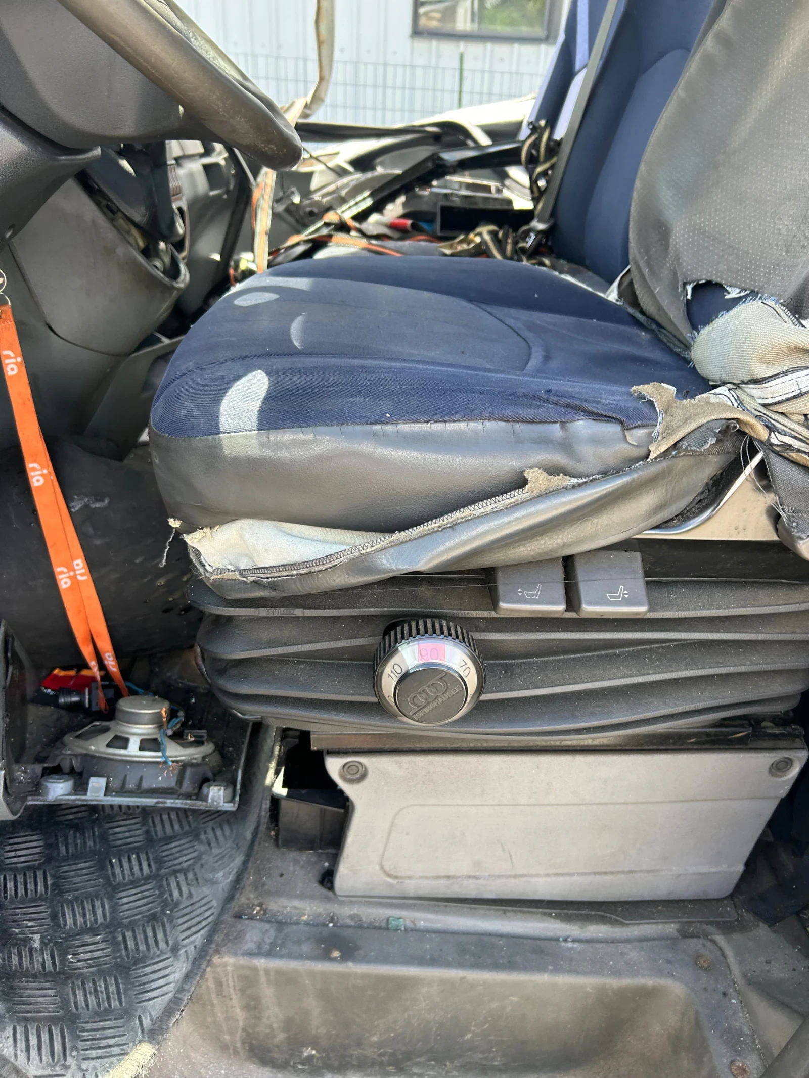 Iveco 35c18 Евро 4, снимка 6 - Бусове и автобуси - 54857565