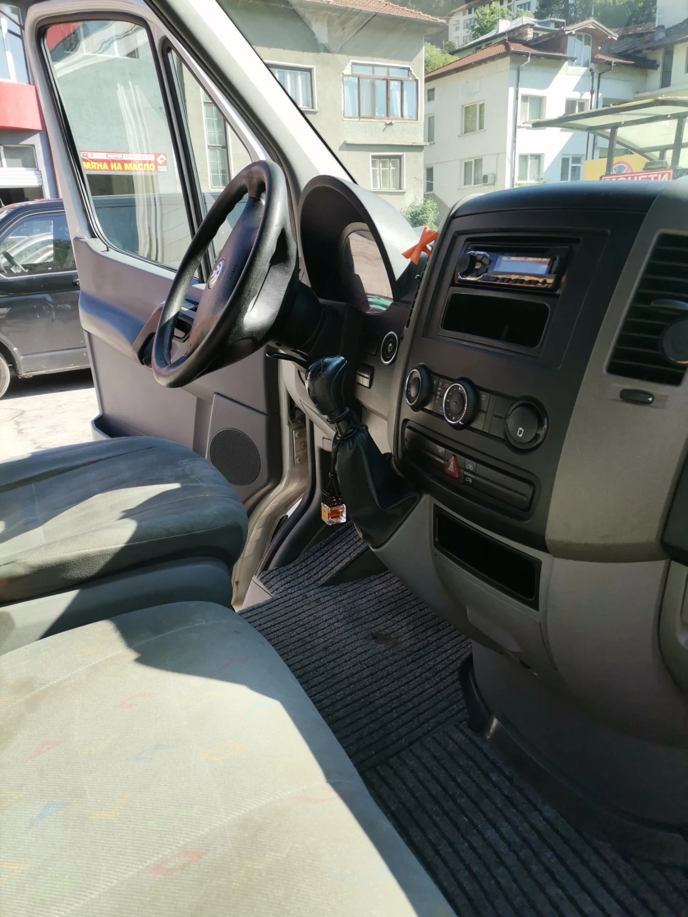 VW Crafter, снимка 12 - Бусове и автобуси - 55493012