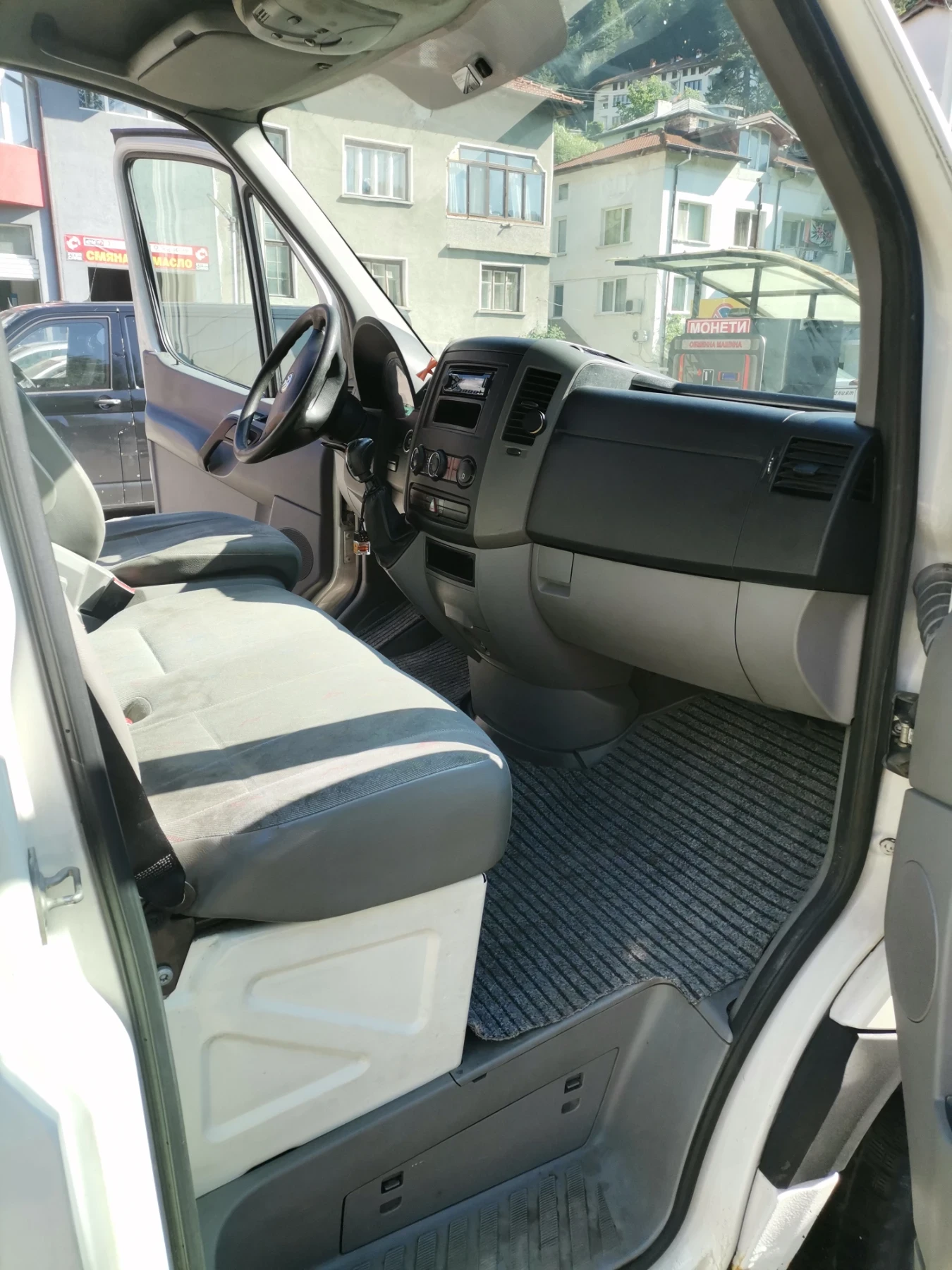 VW Crafter, снимка 13 - Бусове и автобуси - 55493012
