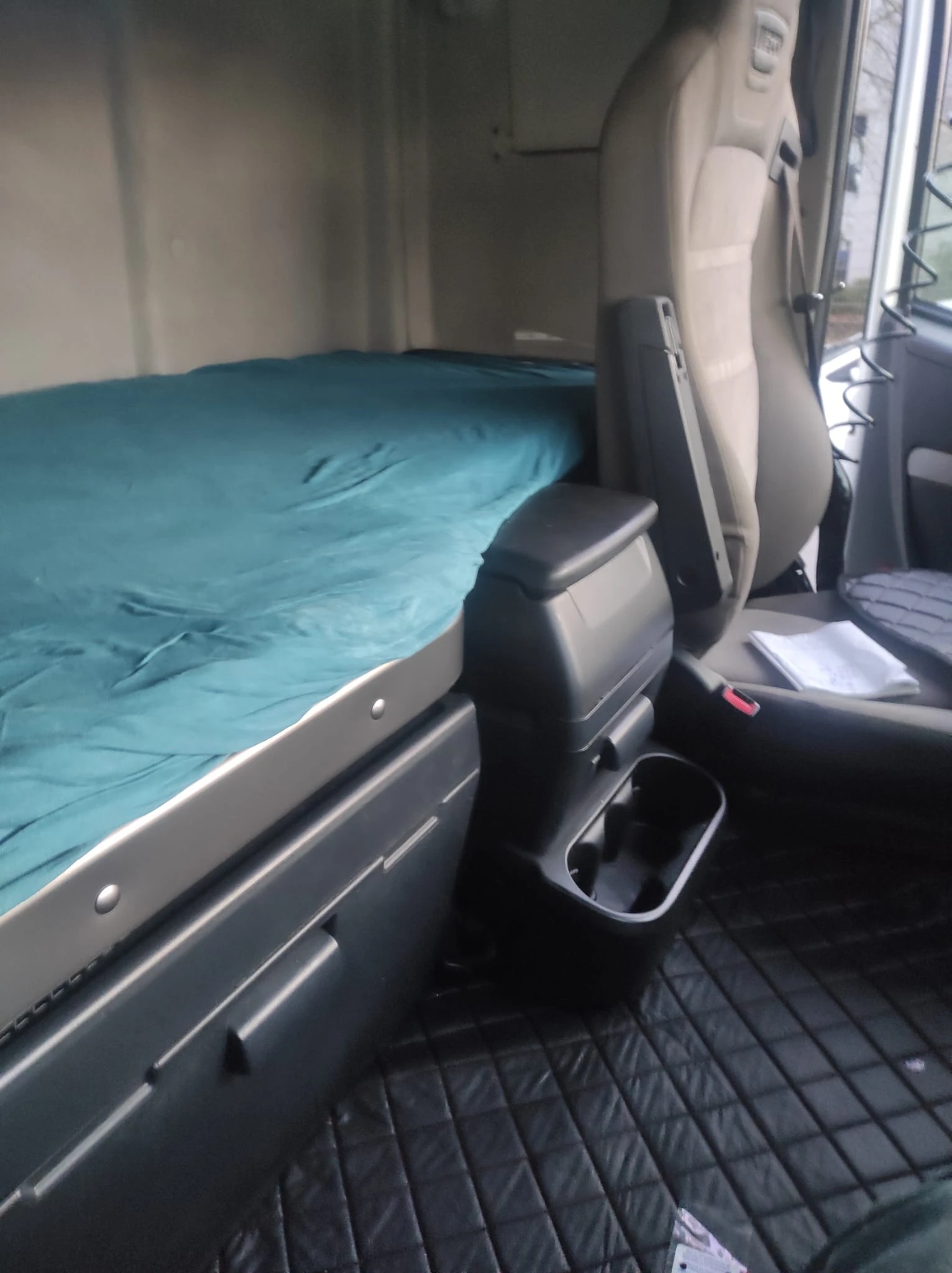Iveco Stralis AS440T/P - изображение 4