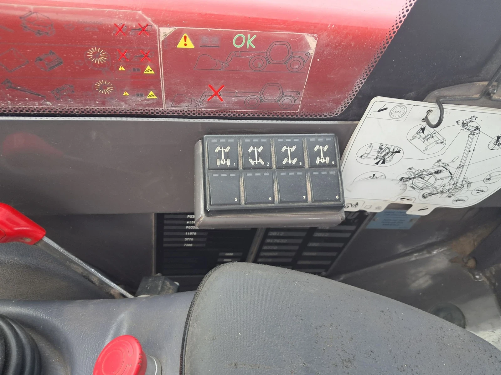 Телескопичен товарач Manitou 840-137 ELIT MLT - изображение 10