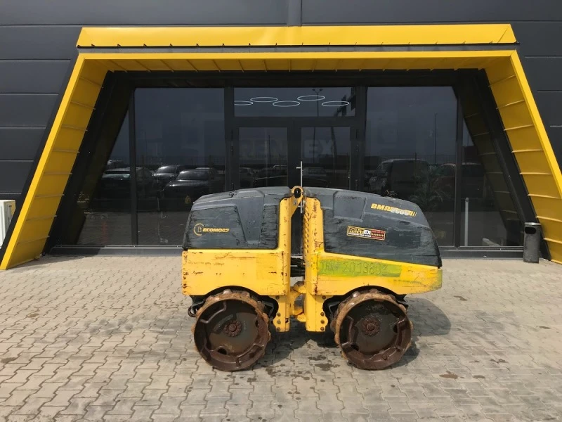 Валяк BOMAG BMP 8500 Траншеен 1600кг, снимка 6 - Индустриална техника - 44778203