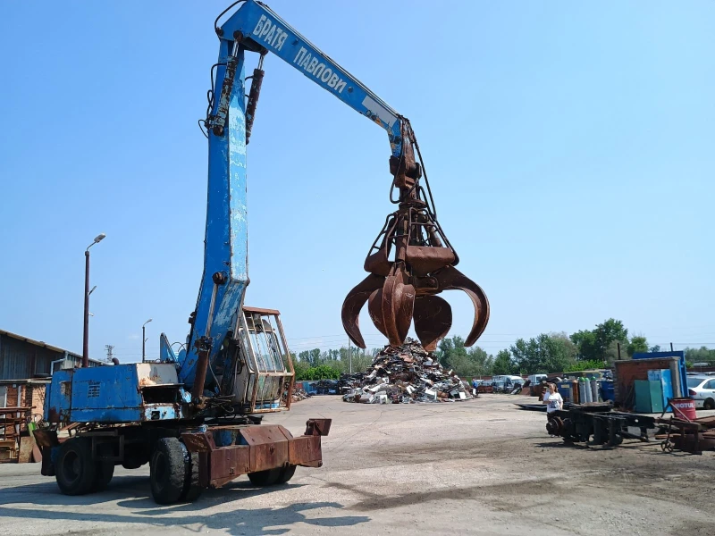 Багер Fuchs F714, снимка 6 - Индустриална техника - 52592453