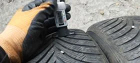 Гуми Зимни 215/65R16, снимка 3