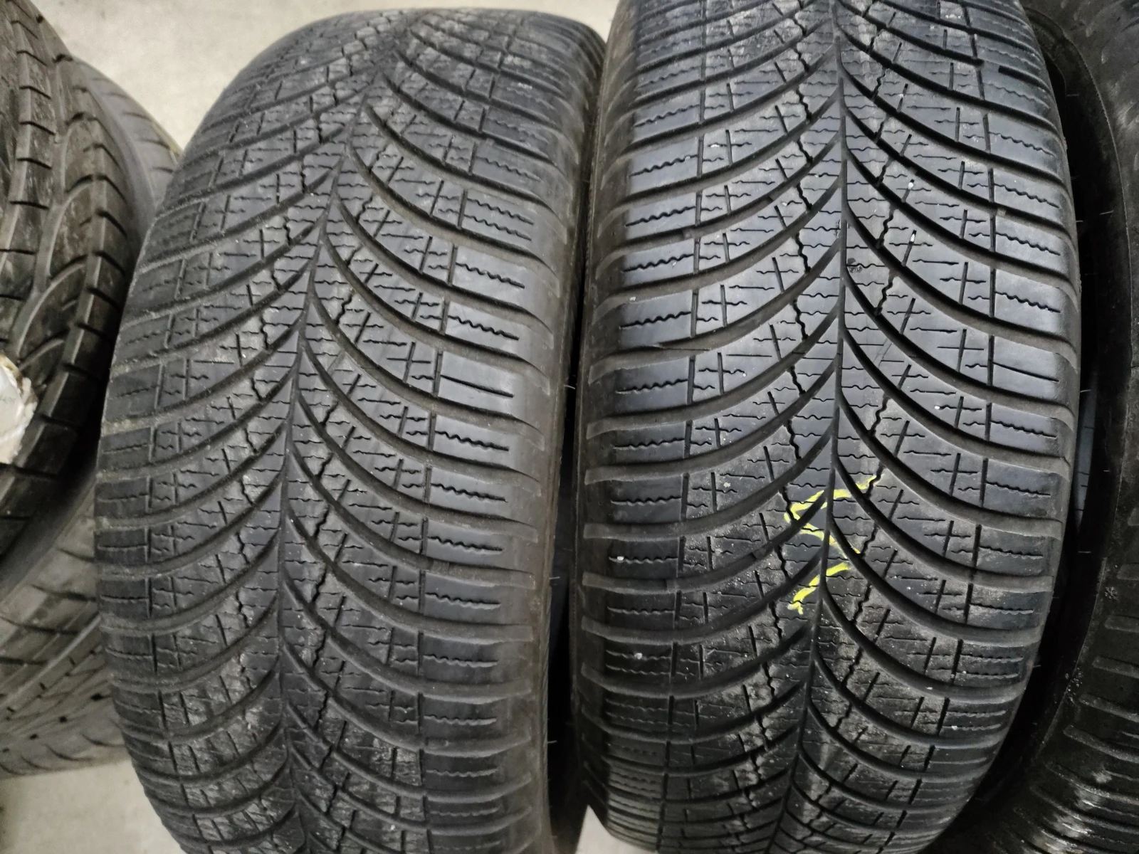  215/55R17 | Mobile.bg   2