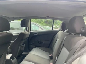 Opel Astra, снимка 8