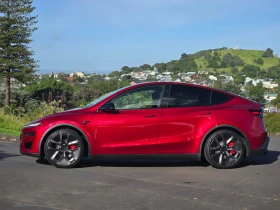 Tesla Y Juniper Performance НАЛИЧНА, снимка 1