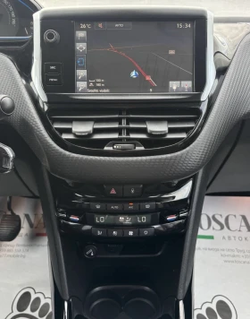 Peugeot 2008 1.2i* 131кс* Allure* Навигация, снимка 8