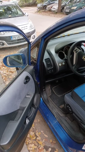 Обява за продажба на Honda Jazz 1400 ~4 200 лв. - изображение 7 | Auto.bg Обява за продажба на Honda Jazz 1400 ~4 200 лв. - изображение 7