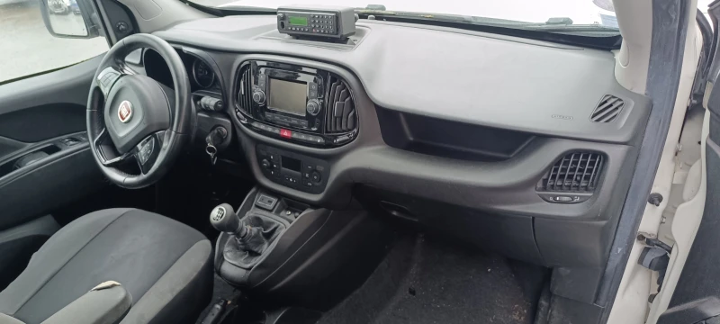 Fiat Doblo 1.4 TJET, снимка 11 - Автомобили и джипове - 48320073