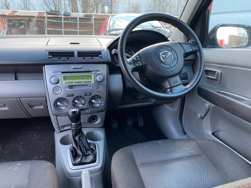 Mazda 2 1.2 i , снимка 14 - Автомобили и джипове - 44157068