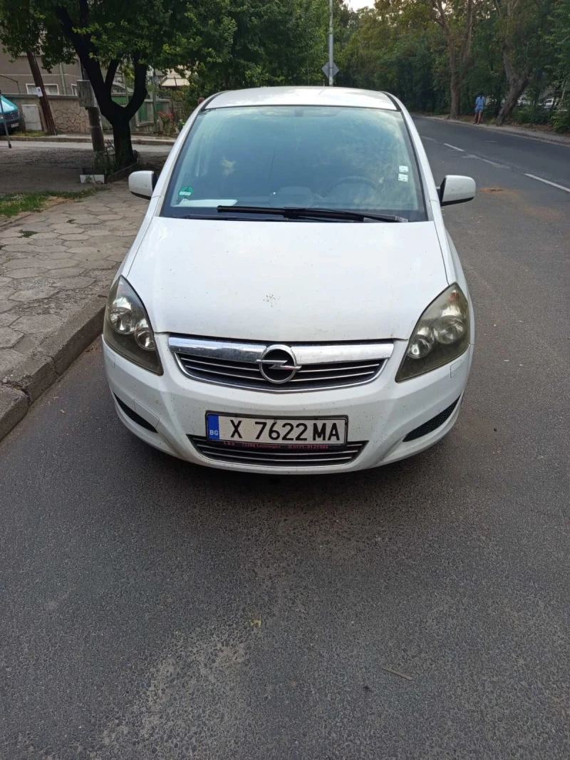 Opel Zafira Товарна, снимка 1 - Автомобили и джипове - 48043056