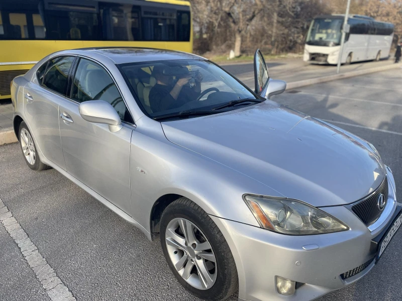 Lexus IS 220d, снимка 1 - Автомобили и джипове - 48838438